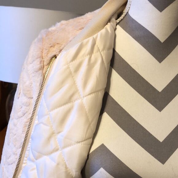 Womens fuzzy faux fur bomber - Picture 5 of 6